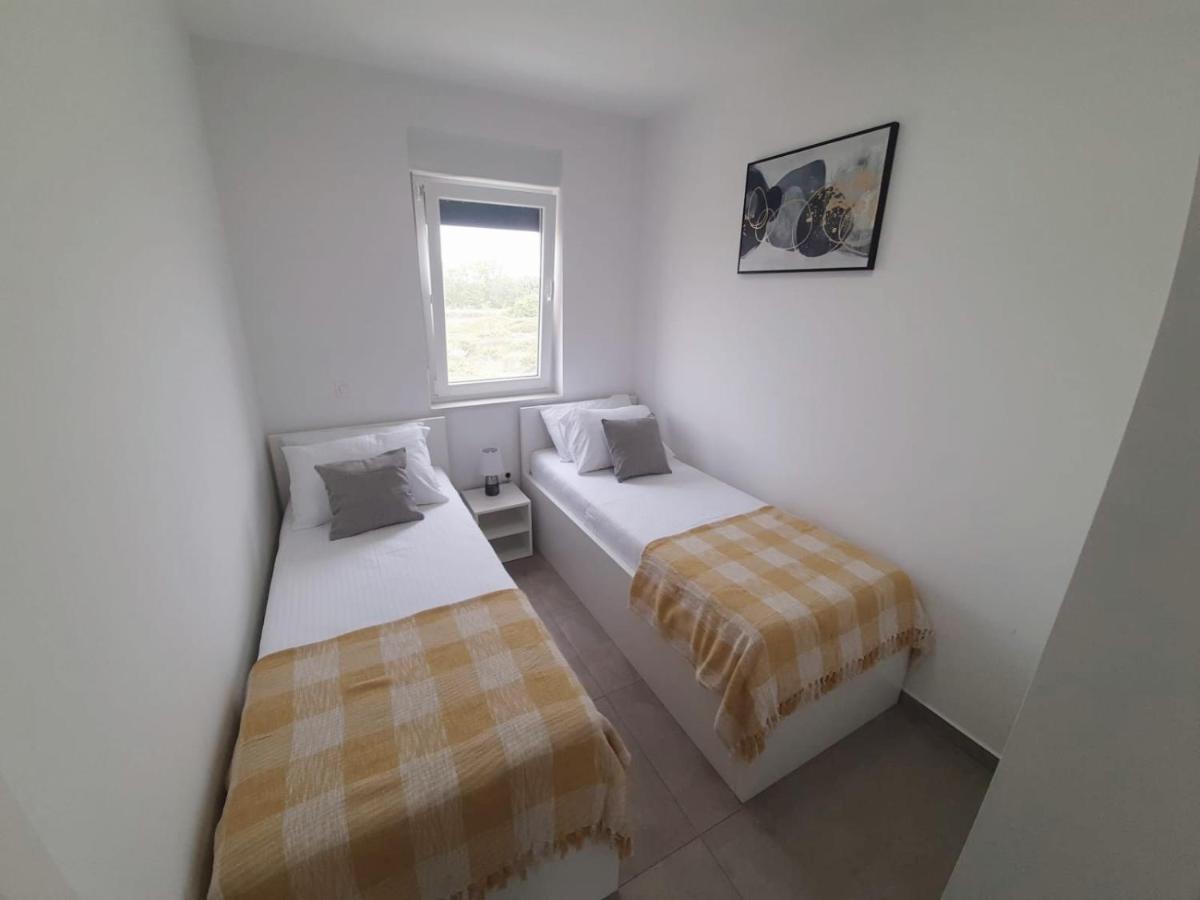 Apartments Anda Нин Экстерьер фото