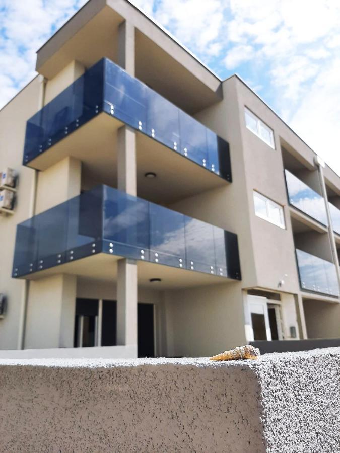 Apartments Anda Нин Экстерьер фото